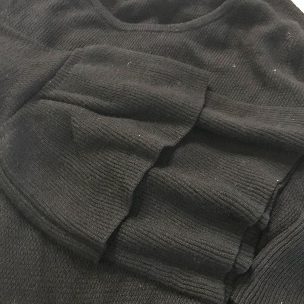 BB Dakota Alanis Sweater - Picture 6 of 6
